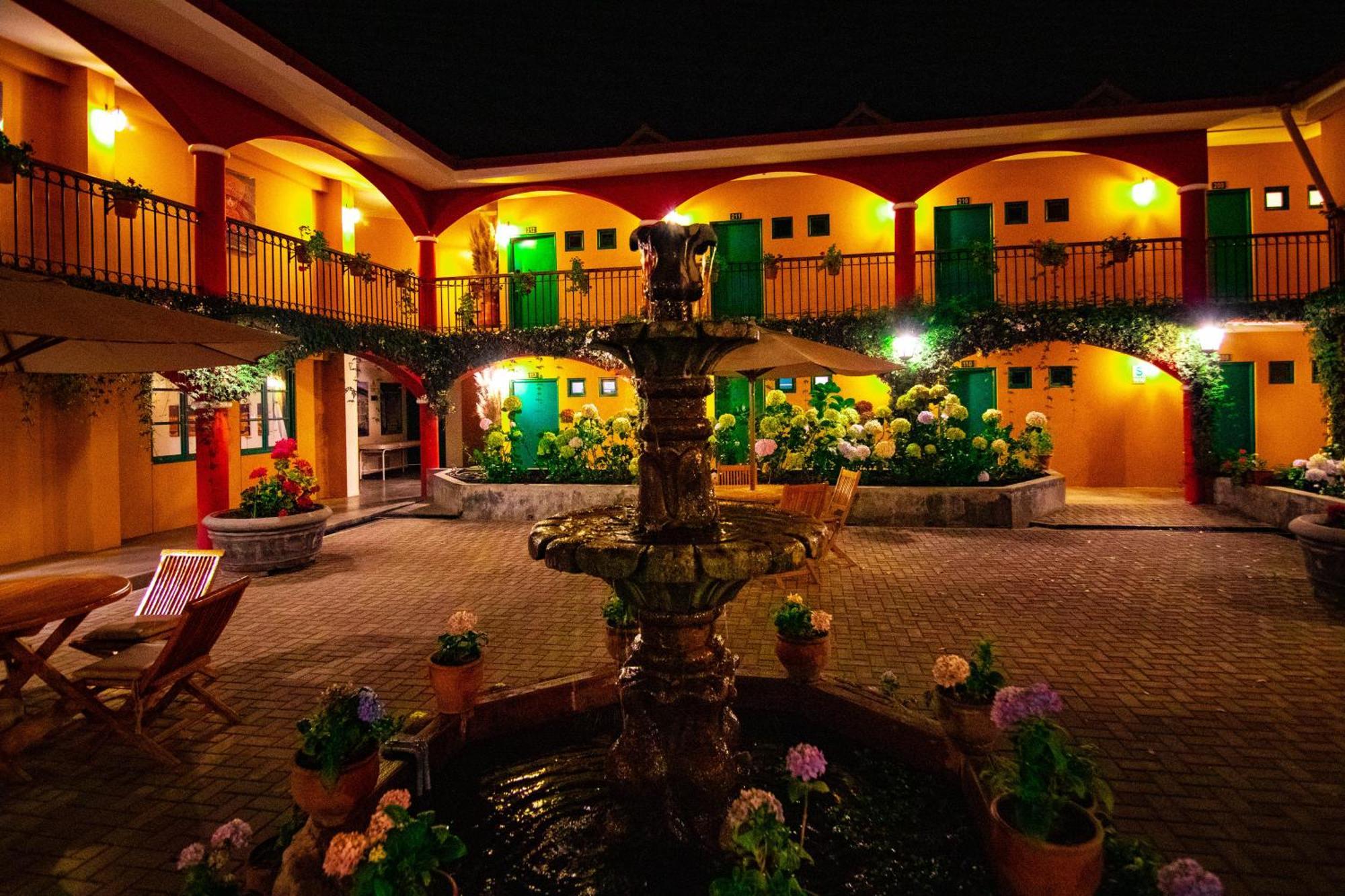 Hotel Tartar Cajamarca Exterior photo