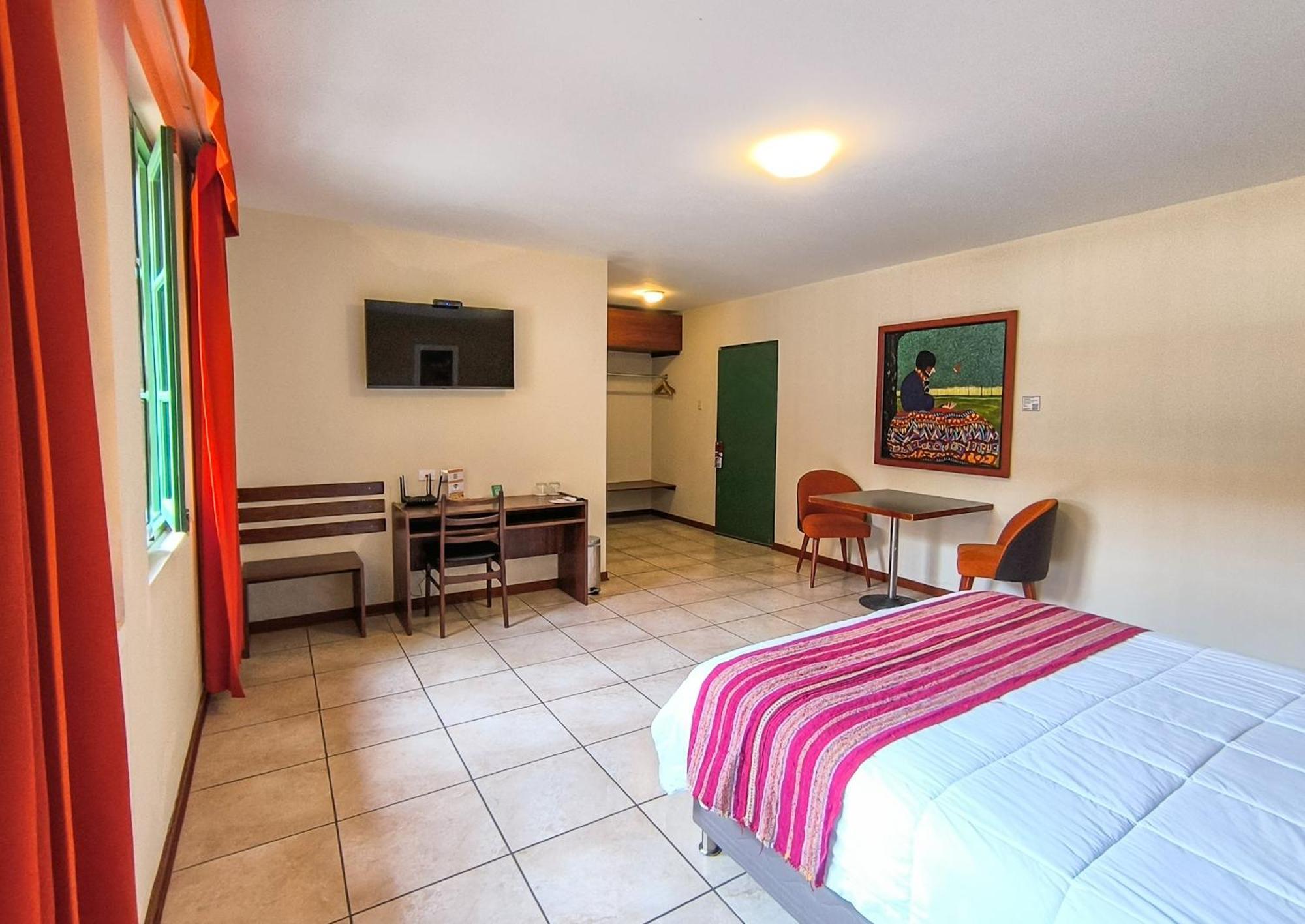Hotel Tartar Cajamarca Exterior photo